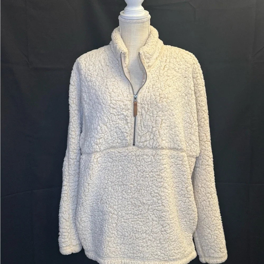 Time and Tru Cream Pullover Fleece